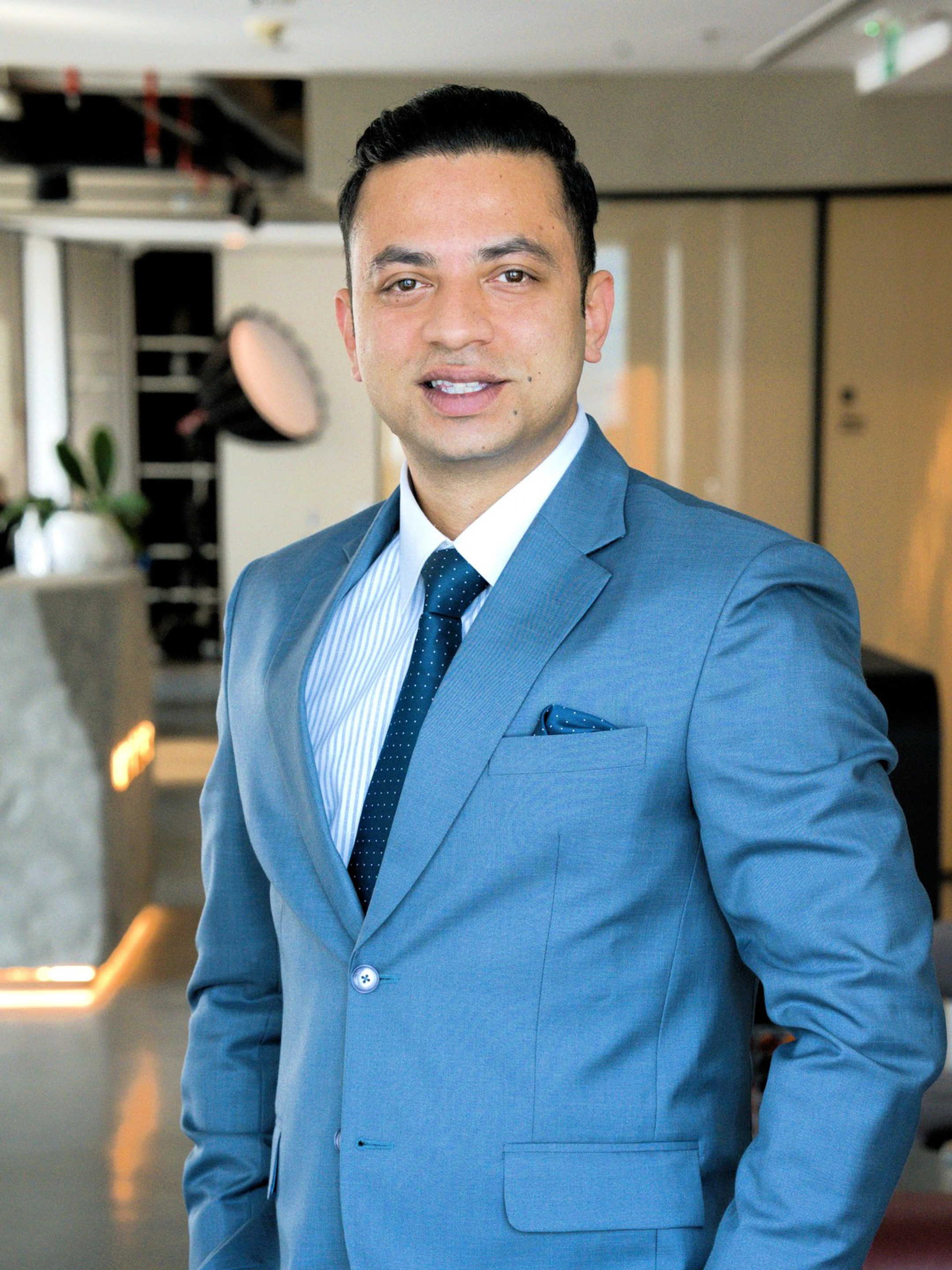 Raj Tomar, host of The Dubai Read