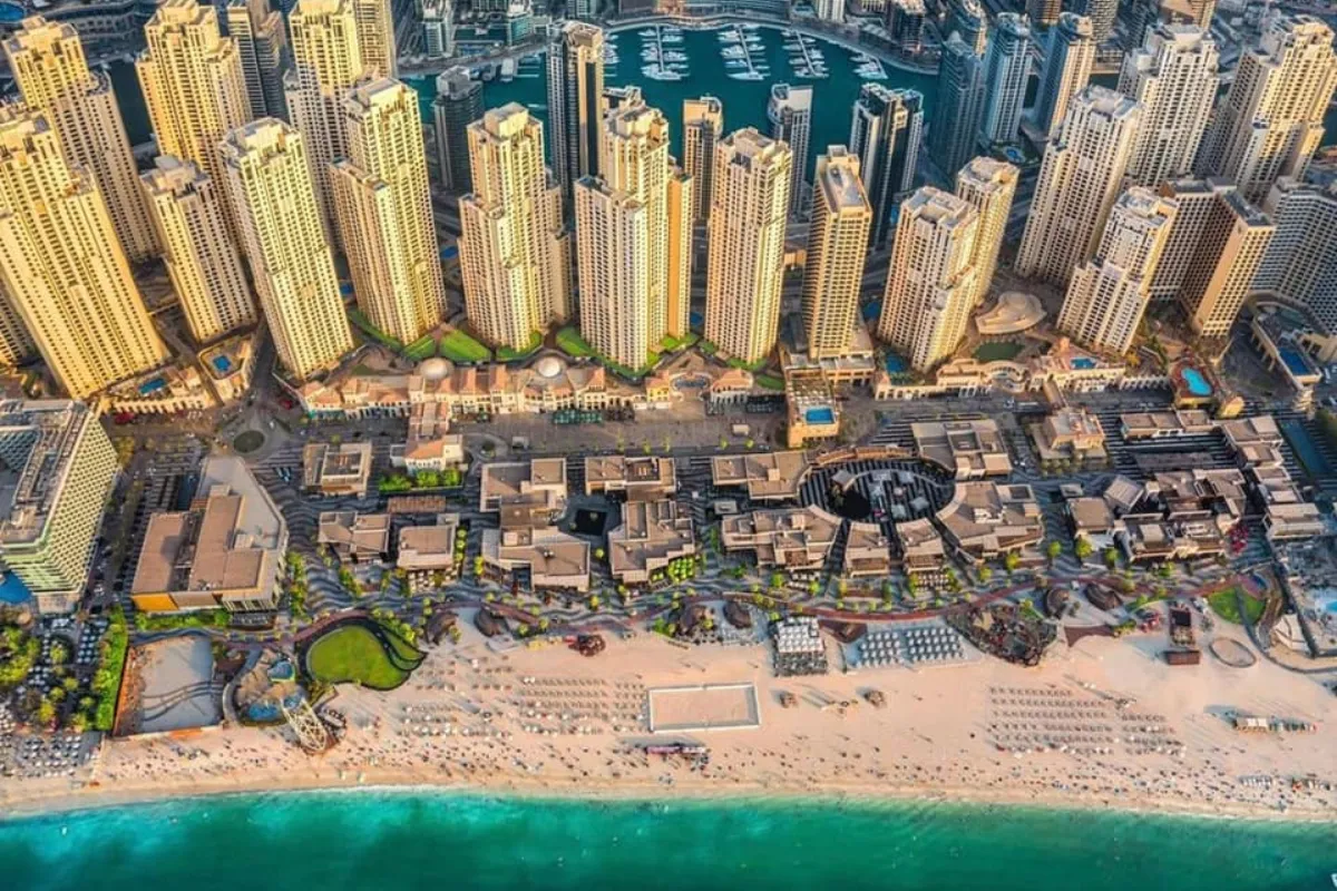 Dubai Properties — Jumeirah Beach Residence waterfront